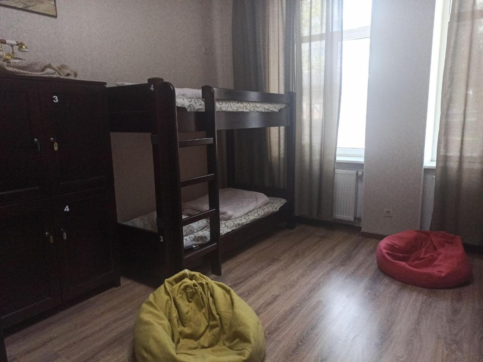 Hostel Q ,15 Хв До Жд Вокзалу 리비프 외부 사진